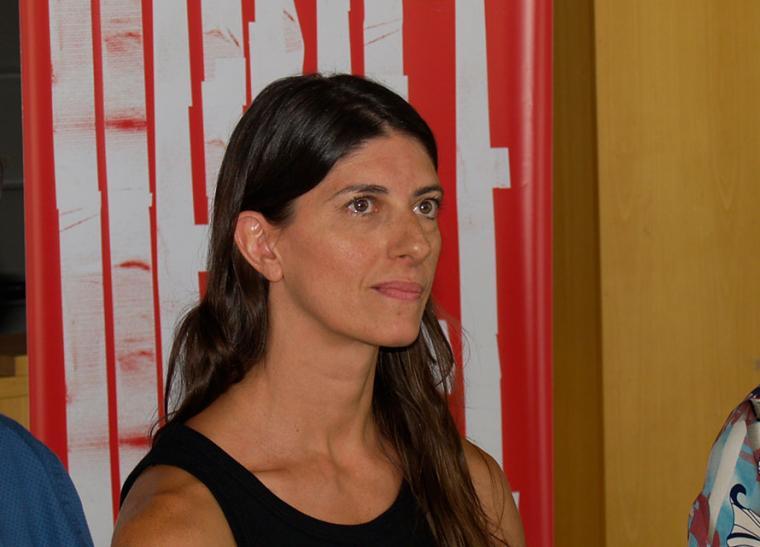 Μικρά από την Kalamata Journal: Ομοθυμαδόν η Λίντα Καπετανέα άλλον ένα χρόνο στη διεύθυνση του Διεθνούς Φεστιβάλ Χορού