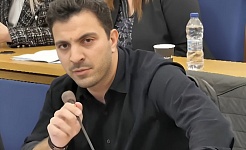 Σπύρος Χανδρινός: Ψίχουλα για τα σχολεία… Αυξήσεις για ψηφοθηρικές εκδηλώσεις